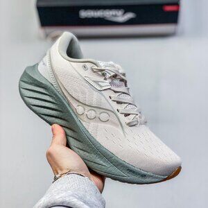 Saucony Triumph Gray & Green Sports Running Shoes